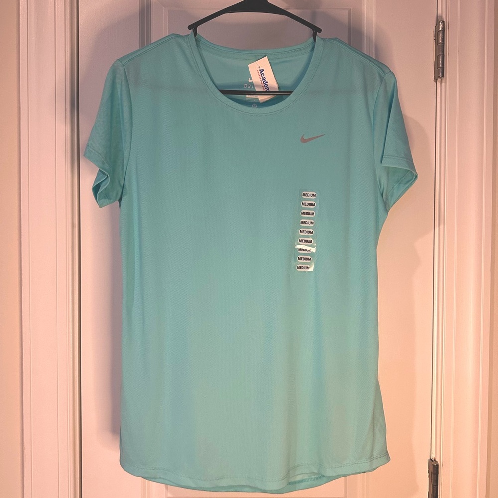 Nike Short Sleeve Tee in Aqua Green
